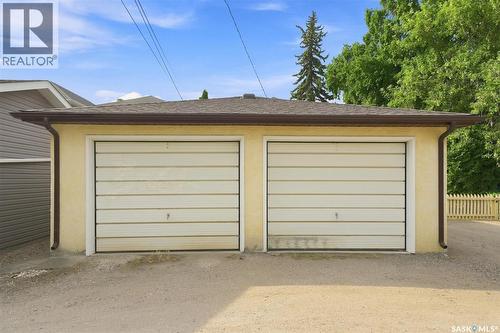 1325 Temperance Street, Saskatoon, SK - Outdoor With Exterior