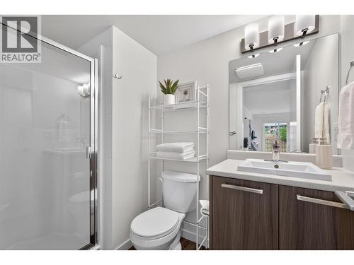 881 Academy Way Unit# 312, Kelowna, BC - Indoor Photo Showing Bathroom