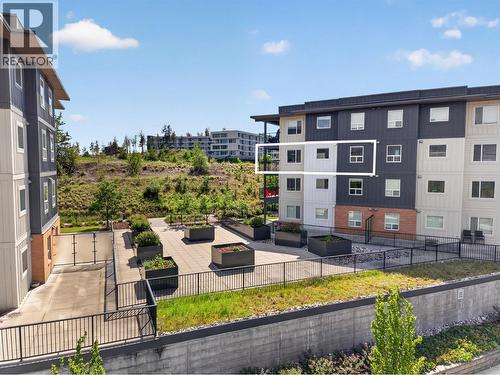 881 Academy Way Unit# 312, Kelowna, BC - Outdoor