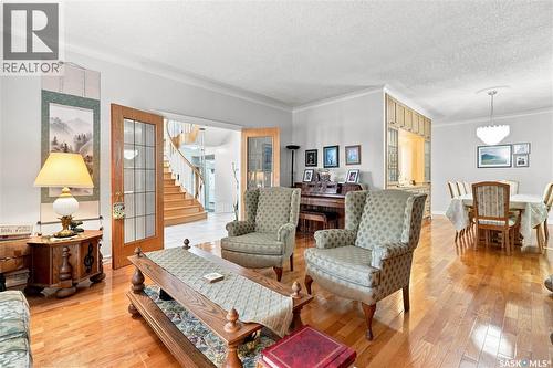 10 Ruby Place, Edenwold Rm No.158, SK - Indoor Photo Showing Living Room
