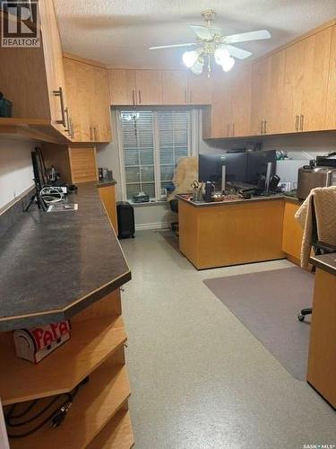 10 Ruby Place, Edenwold Rm No.158, SK - Indoor Photo Showing Kitchen