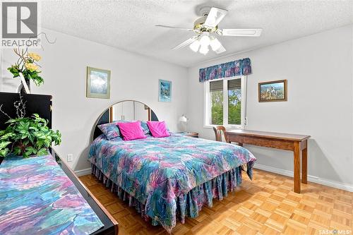 10 Ruby Place, Edenwold Rm No.158, SK - Indoor Photo Showing Bedroom