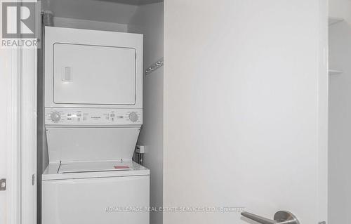 603 - 25 Carlton Street, Toronto, ON - Indoor Photo Showing Laundry Room