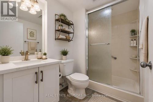 Ph#07 - 21 Overlea Boulevard, Toronto, ON - Indoor Photo Showing Bathroom