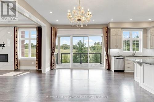 62 Ridgepoint Road, Vaughan, ON - Indoor With Fireplace