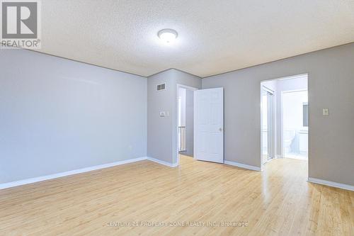 4 Compton Court, Caledon, ON - Indoor Photo Showing Other Room