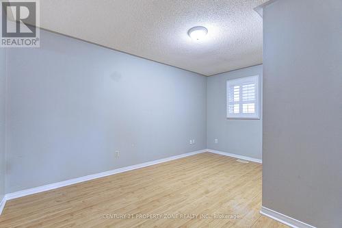 4 Compton Court, Caledon, ON - Indoor Photo Showing Other Room