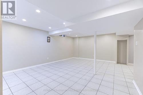 4 Compton Court, Caledon, ON - Indoor