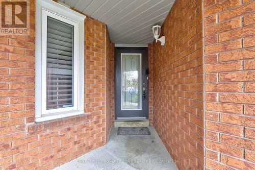 4 Compton Court, Caledon, ON - Outdoor With Exterior
