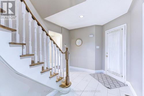 4 Compton Court, Caledon, ON - Indoor Photo Showing Other Room