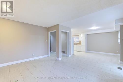 4 Compton Court, Caledon, ON - Indoor Photo Showing Other Room