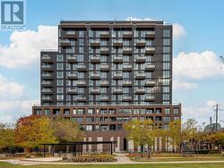 819 - 270 DUFFERIN STREET Toronto, ON M6K 0H8