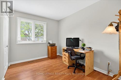 4452 Delaney Drive, Burlington, ON - Indoor Photo Showing Office