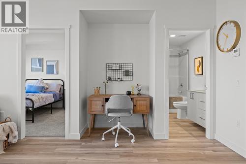 Photos are of a similar home; some features may vary - 1057 Frost Road Unit# 412, Kelowna, BC - Indoor