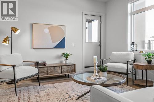 Photos are of a similar home; some features may vary - 1057 Frost Road Unit# 412, Kelowna, BC - Indoor