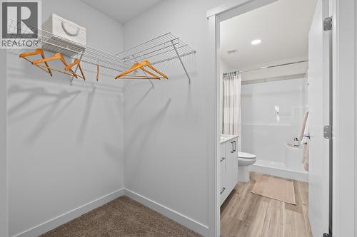 Photos are of a similar home; some features may vary - 1057 Frost Road Unit# 412, Kelowna, BC - Indoor Photo Showing Bathroom