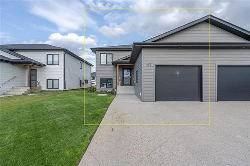 107 Birchwood Lane, Mitchell, MB - Outdoor