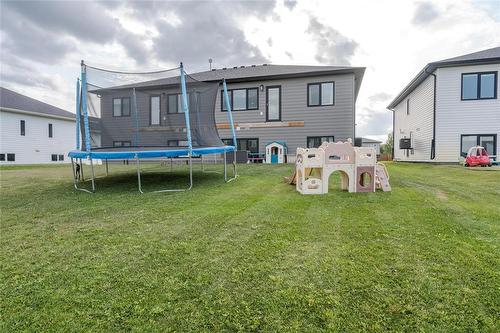 107 Birchwood Lane, Mitchell, MB - Outdoor