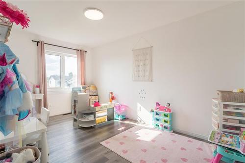 107 Birchwood Lane, Mitchell, MB - Indoor