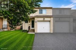17 NEW PORT WAY  Markham, ON L3T 5G3