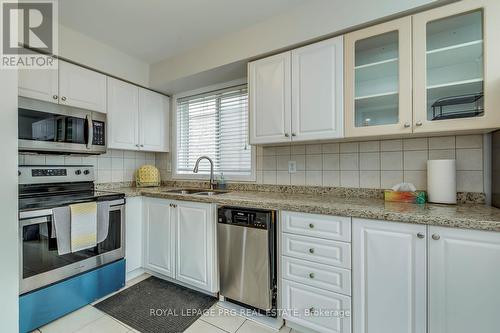 17 New Port Way, Markham, ON 