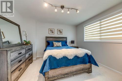 17 New Port Way, Markham, ON 
