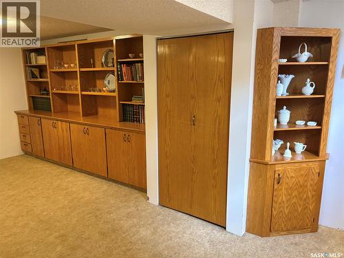 3116 3Rd Avenue N, Regina, SK - Indoor