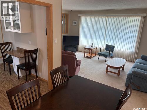 3116 3Rd Avenue N, Regina, SK - Indoor