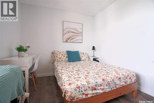 2402 311 6Th Avenue, Saskatoon, SK - Indoor Photo Showing Bedroom