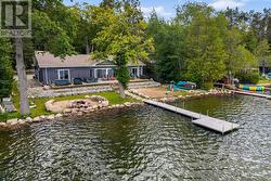 86 ANDREW DRIVE Tiny, ON L9M 0B4