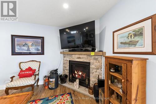 Gas Fireplace - 86 Andrew Drive, Tiny, ON - Indoor With Fireplace