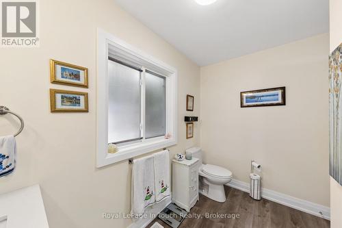 4 PC Bath - 86 Andrew Drive, Tiny, ON - Indoor Photo Showing Bathroom