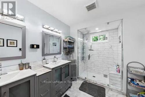Ensuite - 86 Andrew Drive, Tiny, ON - Indoor Photo Showing Bathroom