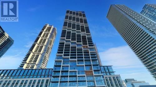 1110 - 1000 PORTAGE PARKWAY  Vaughan, ON L4K 0L1