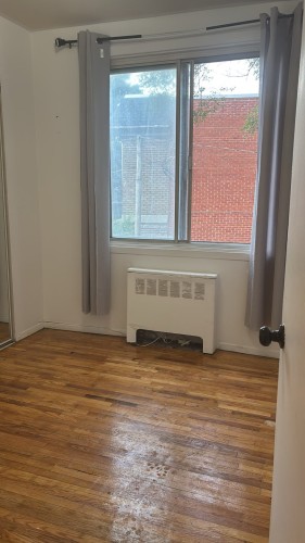Chambre à coucher - 10-2650 Rue Goyer, Montréal (Côte-Des-Neiges/Notre-Dame-De-Grâce), QC - Indoor Photo Showing Other Room