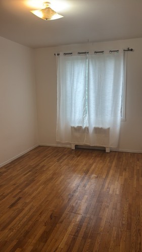 Chambre à coucher - 10-2650 Rue Goyer, Montréal (Côte-Des-Neiges/Notre-Dame-De-Grâce), QC - Indoor Photo Showing Other Room