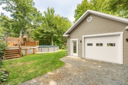 Garage - 