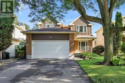 28 WEYBRIDGE DRIVE Ottawa, ON K2J 2Z7