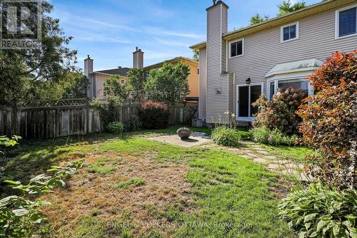 Large Fenced Backyard - 28 Weybridge Drive, Ottawa, ON - Outdoor