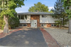 843 N McIntosh STREET  Regina, SK S4R 6H1