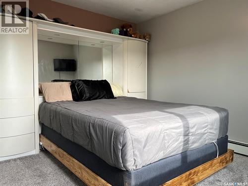 24 125 Froom Crescent, Regina, SK - Indoor Photo Showing Bedroom