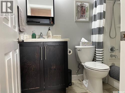 24 125 Froom Crescent, Regina, SK - Indoor Photo Showing Bathroom