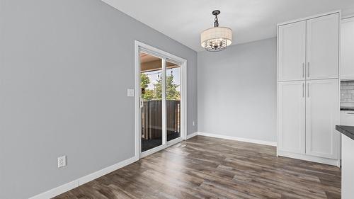420 Hillaby Avenue, Kelowna, BC - Indoor Photo Showing Other Room