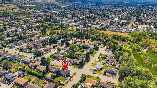 420 Hillaby Avenue, Kelowna, BC - Outdoor With View