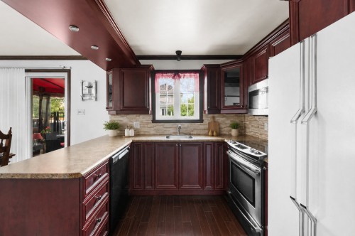 Kitchen - 528 Rue Marie-France, Québec (Charlesbourg), QC 