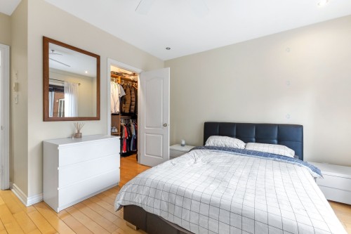 Bedroom - 301-1455 Rue St-Jacques, Montréal (Ville-Marie), QC - Indoor Photo Showing Bedroom