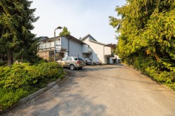 #14-3230 Rutledge St Saanich, BC V8X 1N7