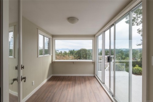 253/255 Heddle Ave, View Royal, BC - Indoor Photo Showing Other Room