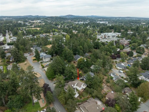 253/255 Heddle Ave, View Royal, BC - Outdoor With View