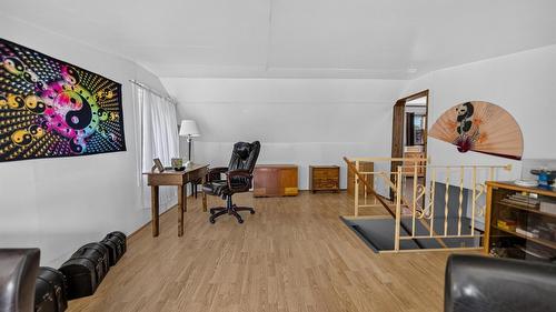 5469 Cory Road, Wynndel, BC - Indoor Photo Showing Office